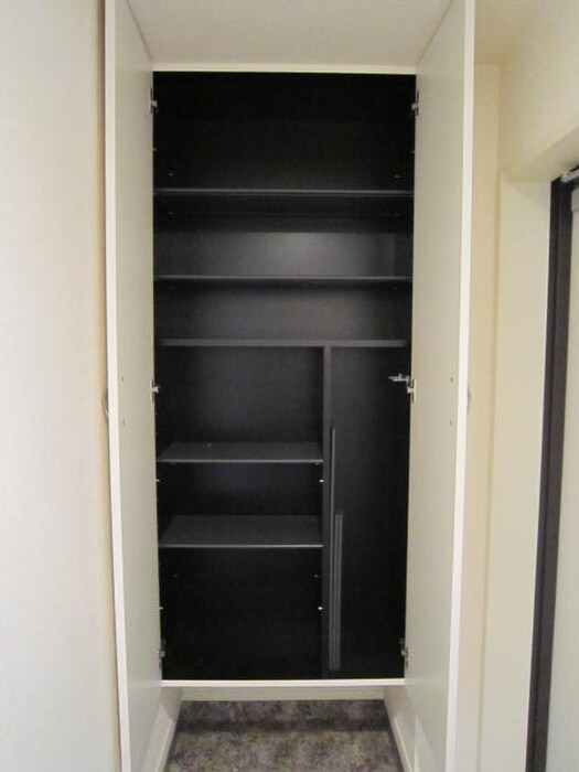 物件内観写真17　(靴箱)