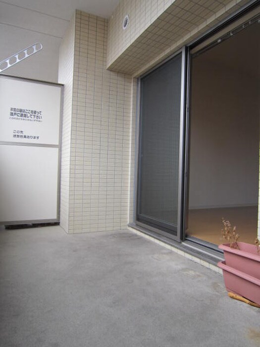 物件内観写真17　(ベランダ・バルコニー)