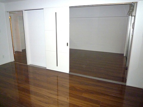 物件内観写真12　(居室)