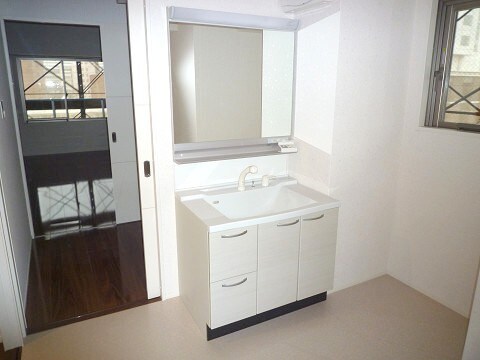 物件内観写真14　(洗面)