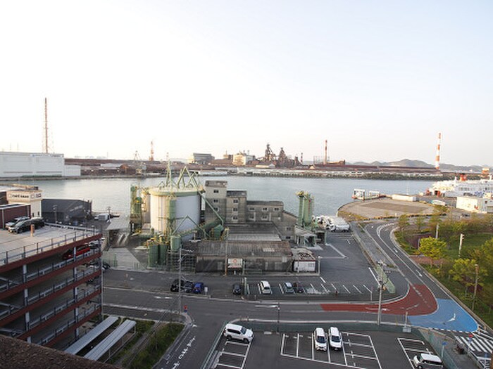 物件内観写真16　(室内からの展望)