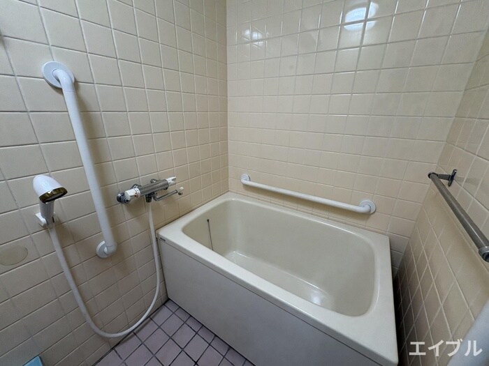 物件内観写真12　(バス／シャワールーム等)