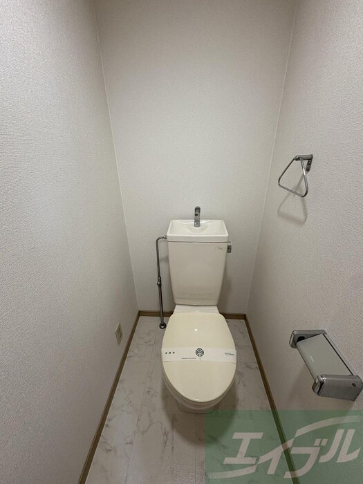 物件内観写真14　(トイレ)