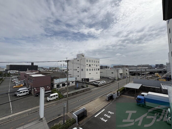 物件内観写真22　(室内からの展望)