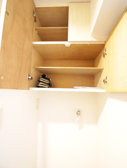 物件内観写真18　(収納)