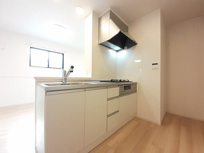 物件内観写真4　(キッチン)