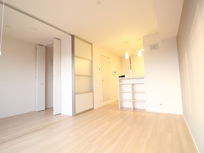 物件内観写真6　(居室)