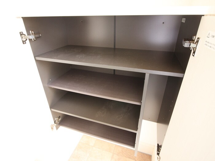 物件内観写真18　(靴箱)