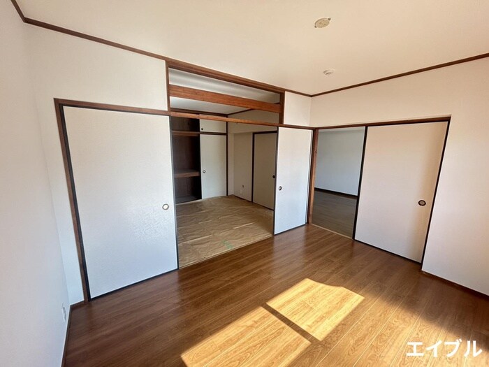 物件内観写真13　(居室)