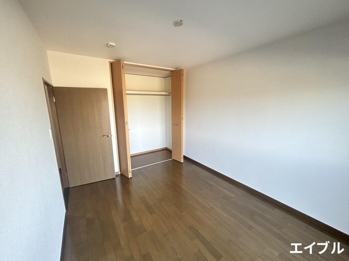 物件内観写真16　(居室)