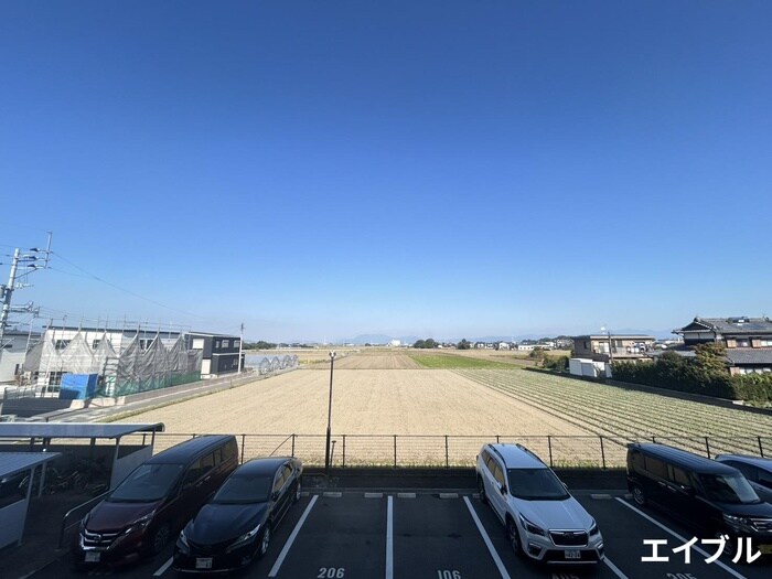 物件内観写真19　(室内からの展望)