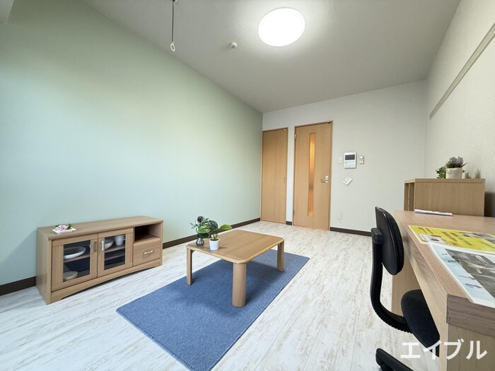 物件内観写真9　(居室)