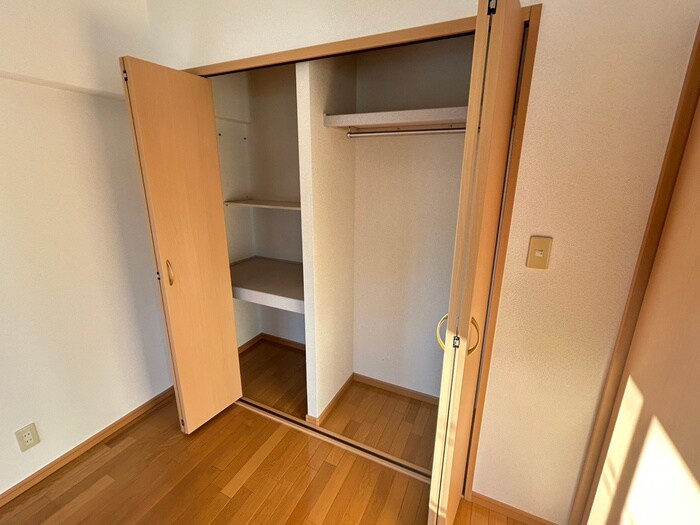 物件内観写真17　(収納)