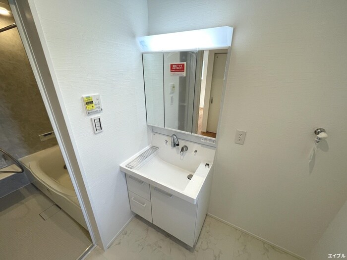 物件内観写真15　(洗面)