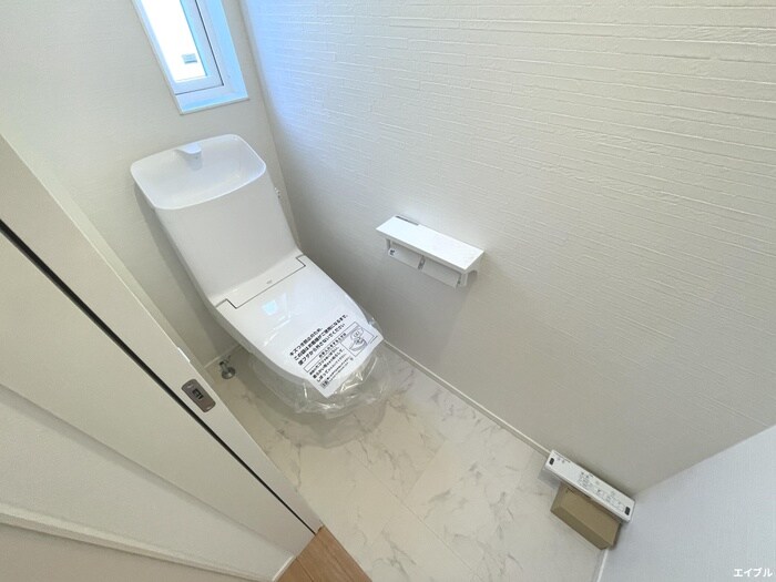 物件内観写真13　(トイレ)