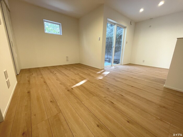 物件内観写真20　(居室)