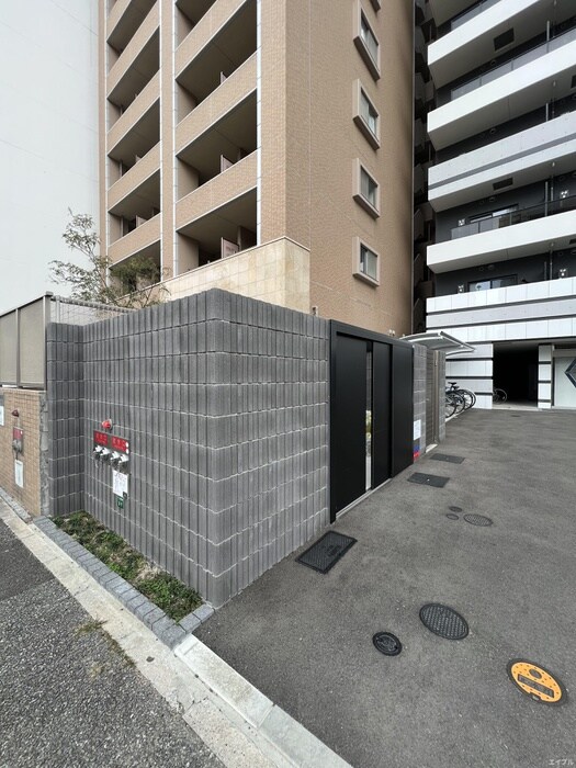 物件外観写真4　(建物設備)
