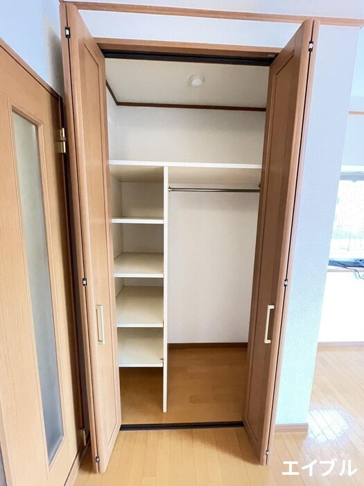 物件内観写真17　(収納)
