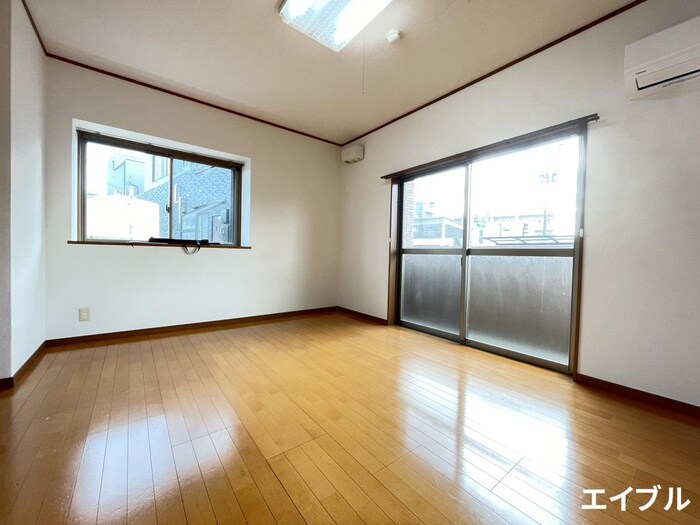 物件内観写真19　(居室)