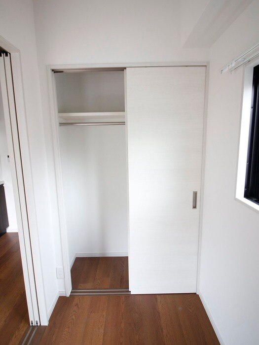 物件内観写真8　(収納)