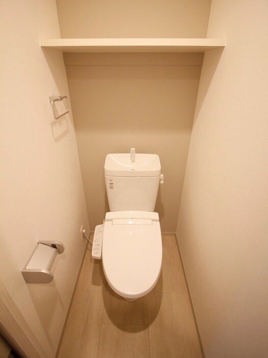 物件内観写真9　(トイレ)