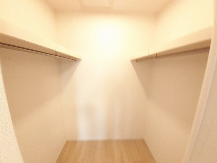 物件内観写真14　(収納)