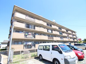 ロイヤルハイツ泉外観写真
