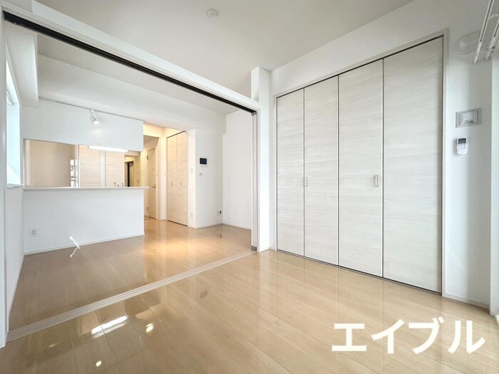 物件内観写真3　(居室)