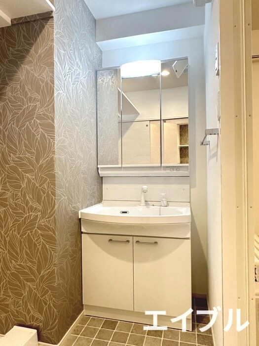 物件内観写真7　(洗面)