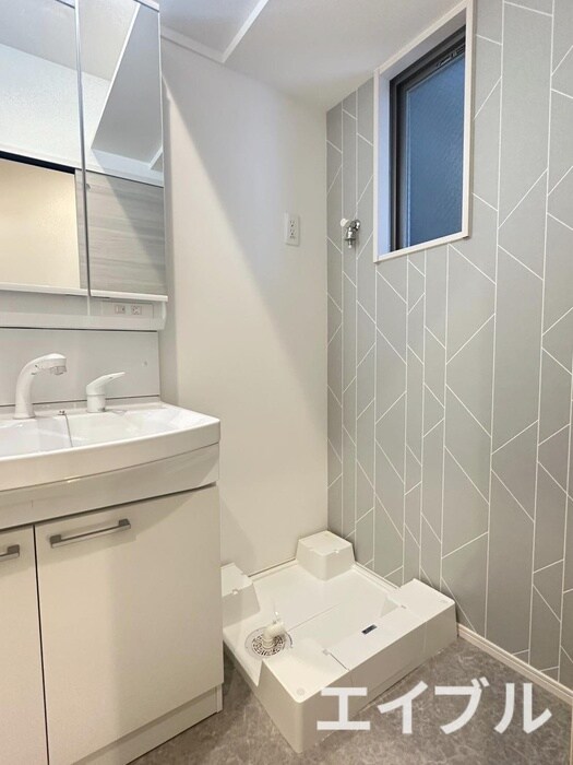 物件内観写真8　(洗濯機置場)