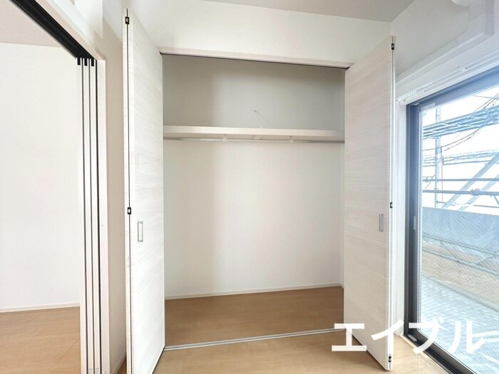 物件内観写真15　(収納)