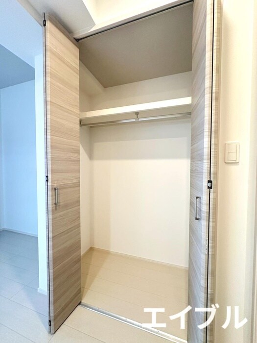 物件内観写真15　(収納)