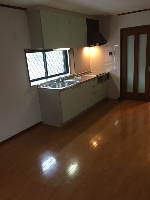 物件内観写真8　(キッチン)