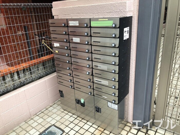 物件外観写真4　(建物設備)