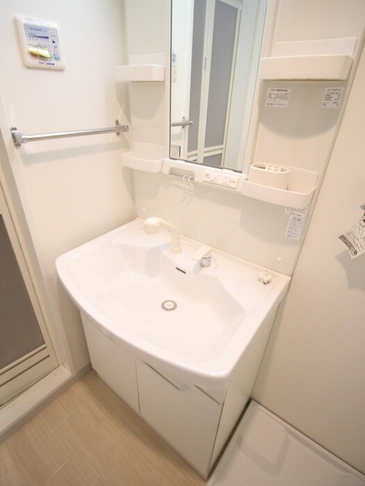 物件内観写真12　(洗面)