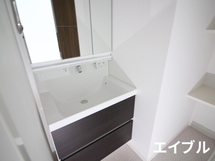 物件内観写真12　(洗面)