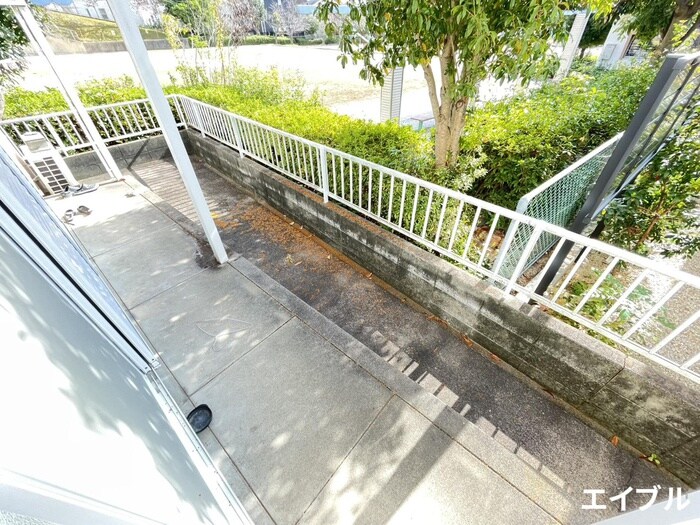 物件内観写真9　(ベランダ・バルコニー)