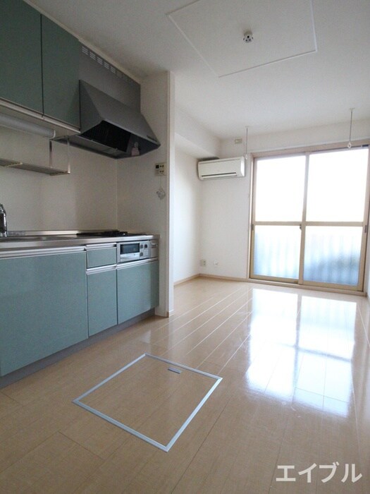 物件内観写真4　(居室)