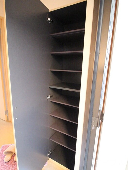 物件内観写真12　(靴箱)