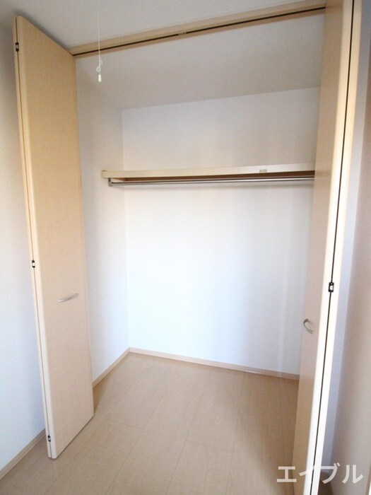 物件内観写真14　(収納)