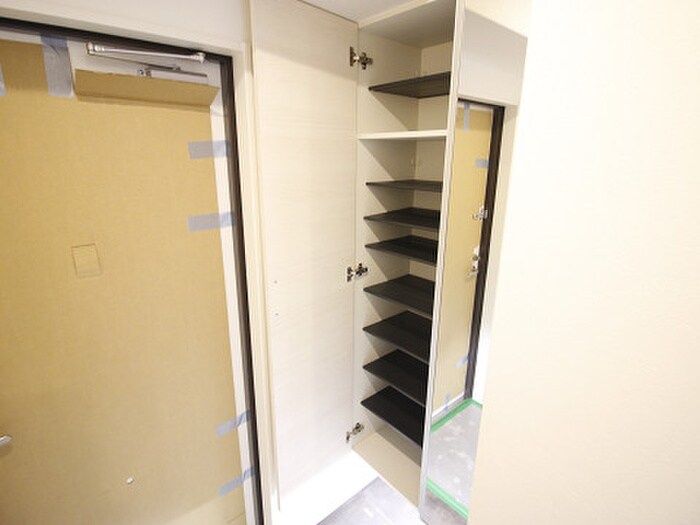 物件内観写真14　(靴箱)