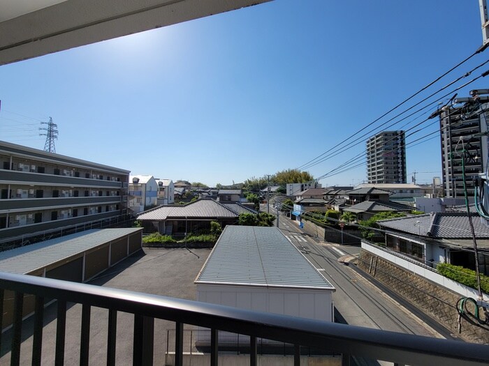 物件内観写真22　(室内からの展望)