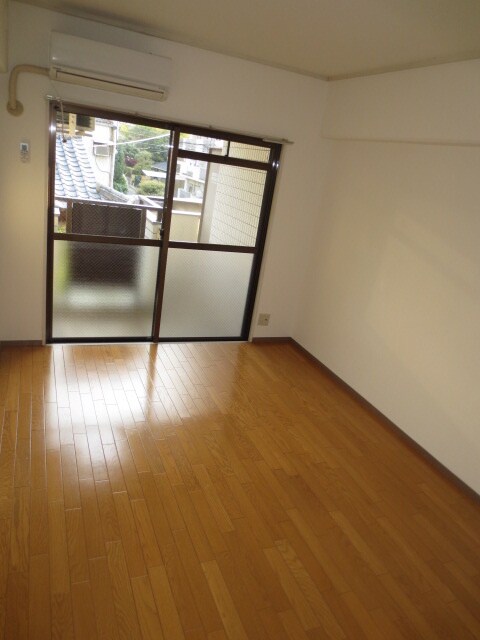 物件内観写真7　(洗面)