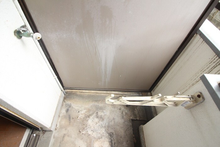 物件内観写真18　(洗濯機置場)