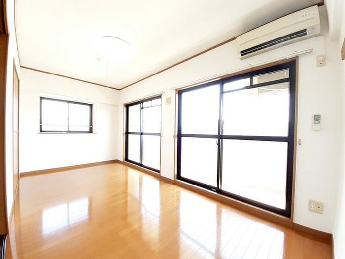 物件内観写真7　(居室)