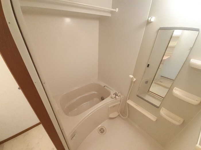 物件内観写真10　(バス／シャワールーム等)