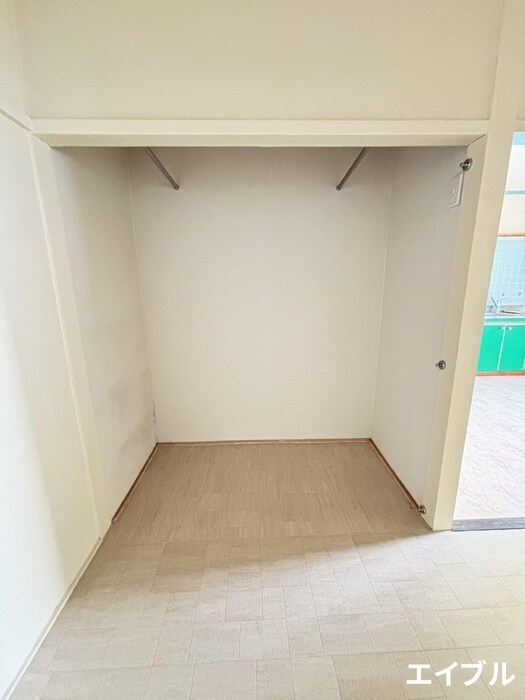 物件内観写真9　(収納)