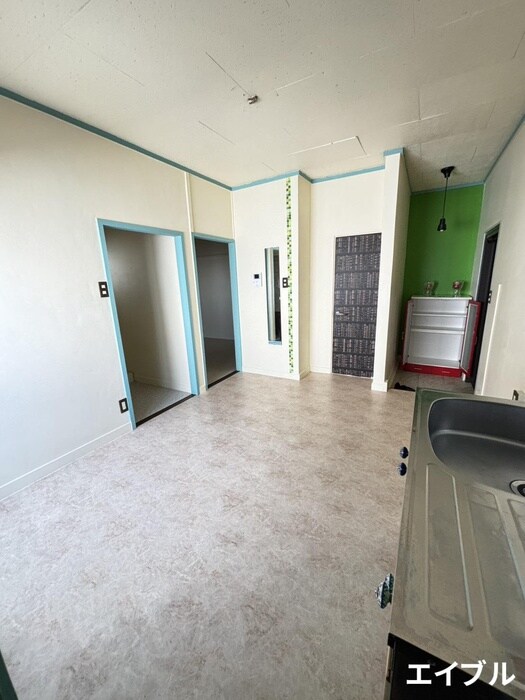 物件内観写真15　(廊下)