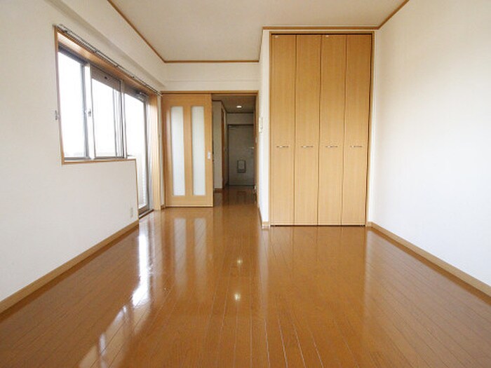 物件内観写真7　(居室)