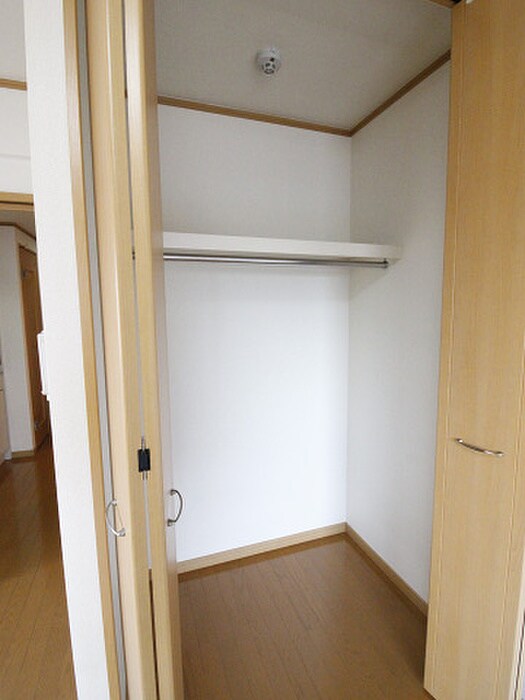 物件内観写真9　(収納)